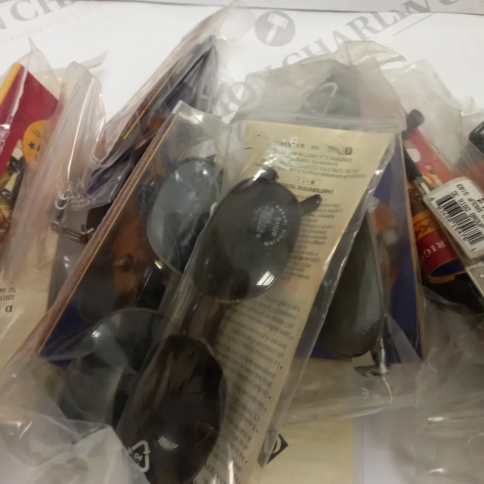 APPROXIMATELY 10 ASSORTED DE RIGO STING SUNGLASSES TO INCLUDE MODELS 4358 AND 4214