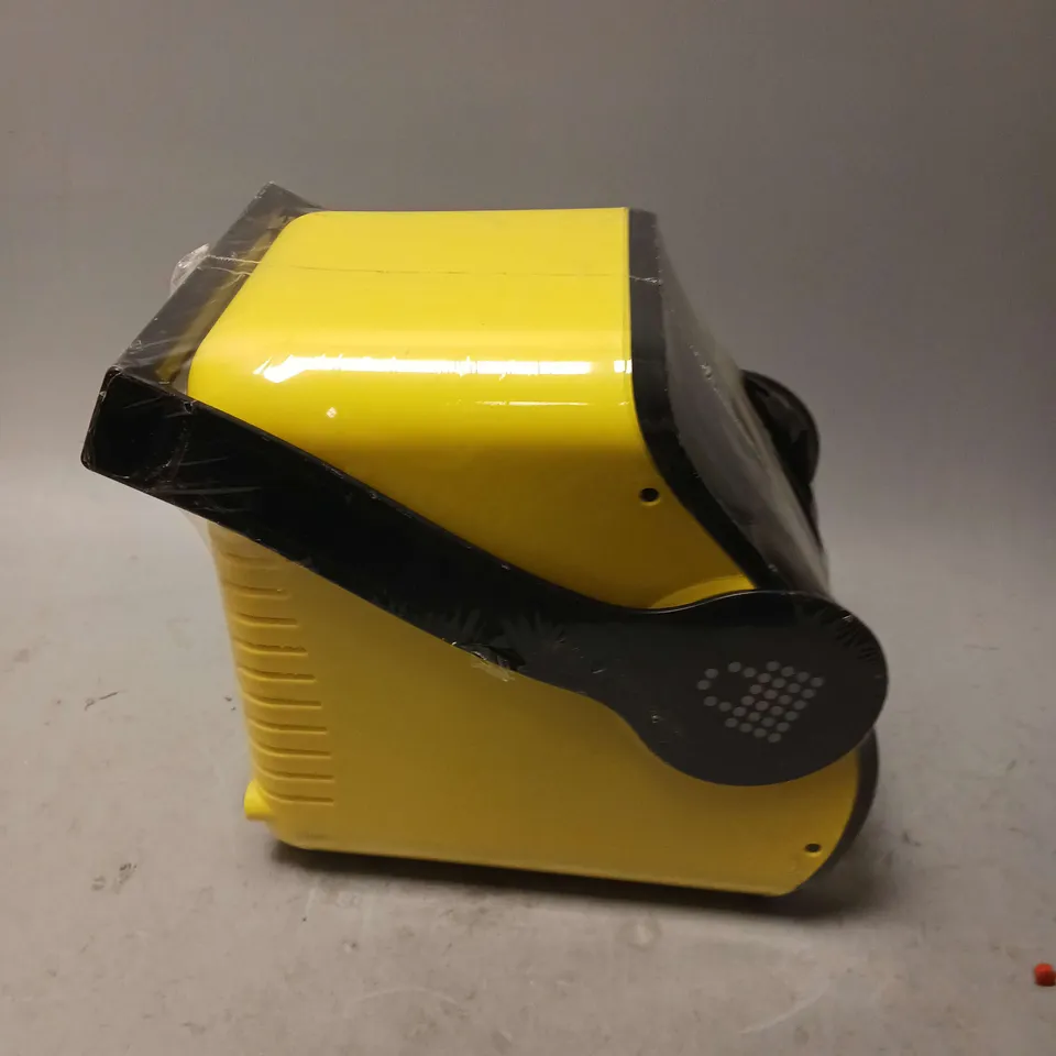 LOCKNCHARGE CHARGING STATION YELLOW