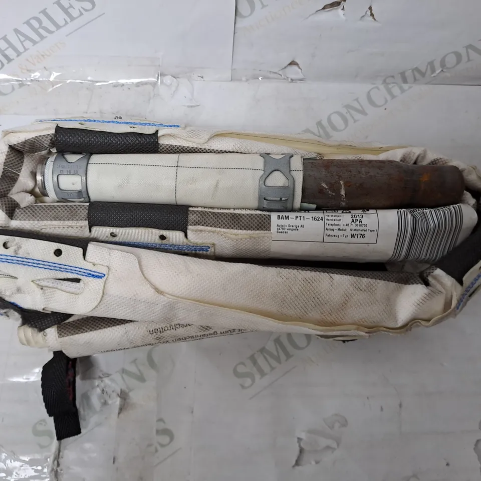 MERCEDES SIDE AIRBAG - QO2 R 