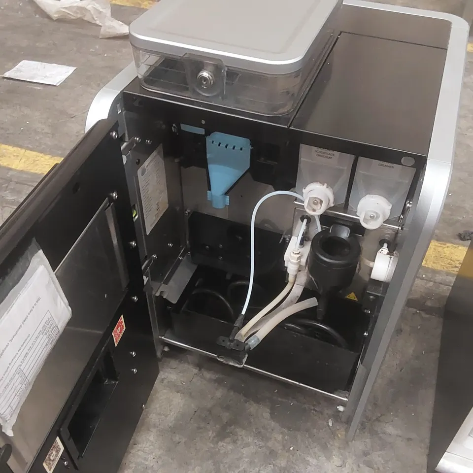 WESTO PRIMO COMPACT BTC SINGLE HOPPER COMMERCIAL COFFEE MACHINE WITH MILK FRIDGE