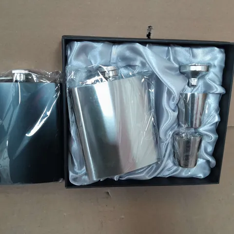 APPROXIMATELY 20 ASSORTED HOUSEHOLD ITEMS TOO INCLUDE, HIP FLASKS ETC