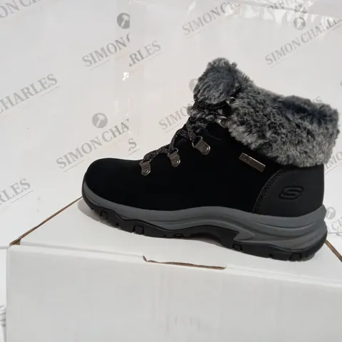 SKECHERS FAUX CUFF BOOTS, BLACK - SIZE 4