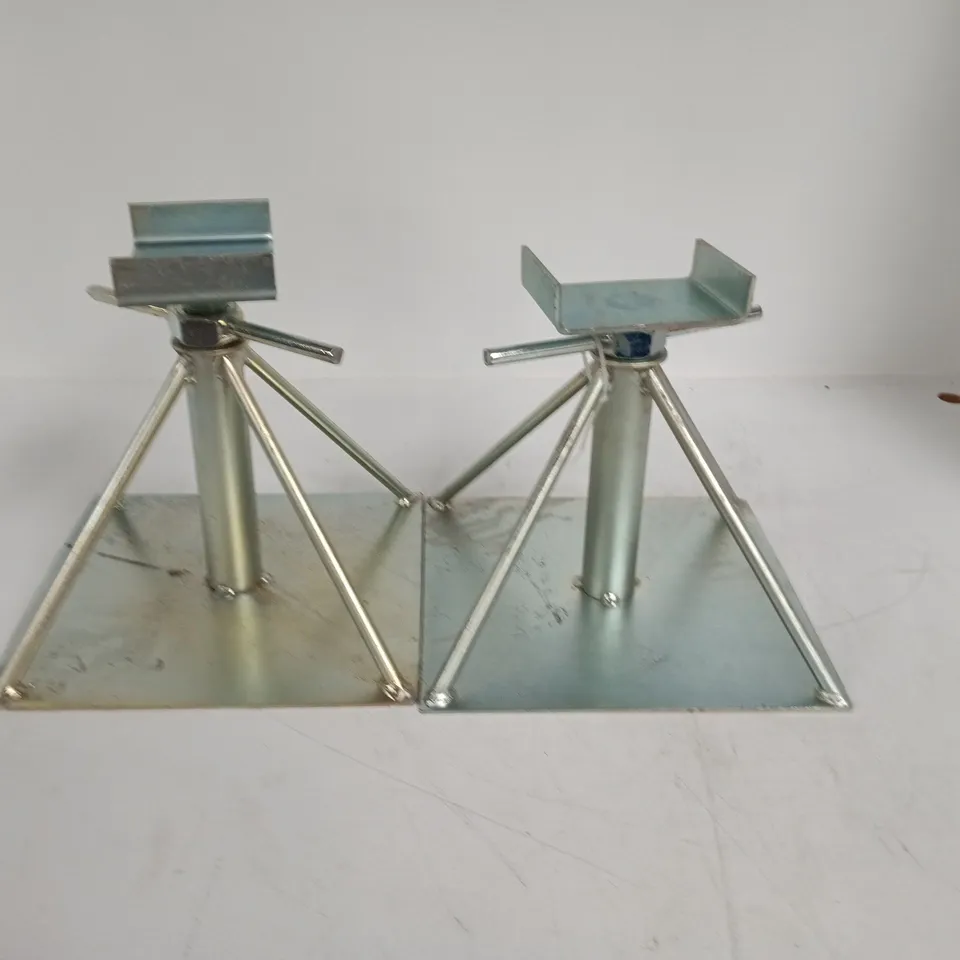 PAIR OF HEAVY-DUTY PRIMARY CHASSIS SUPPORT STANDS