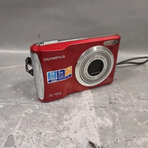 OLYMPUS X-44 DIGITAL CAMERA IN RED 