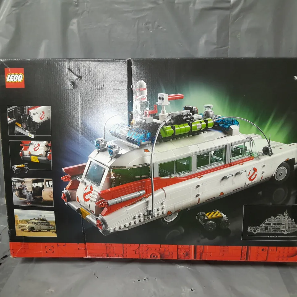 BOXED LEGO GHOSTBUSTERS ECTO-1 10274 RRP £179.99