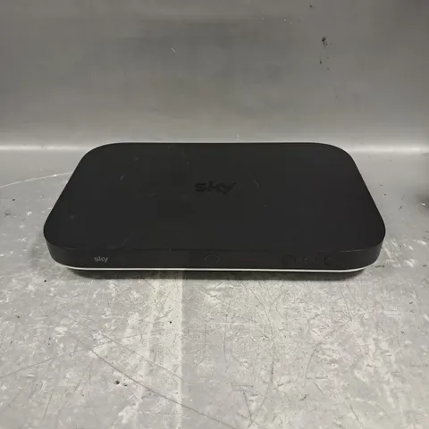 SKY Q ES140 RECEIVER BOX 