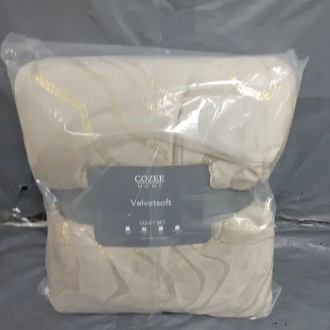 COZEE HOME VELVETSOFT DUVET SET - SIZE DOUBLE