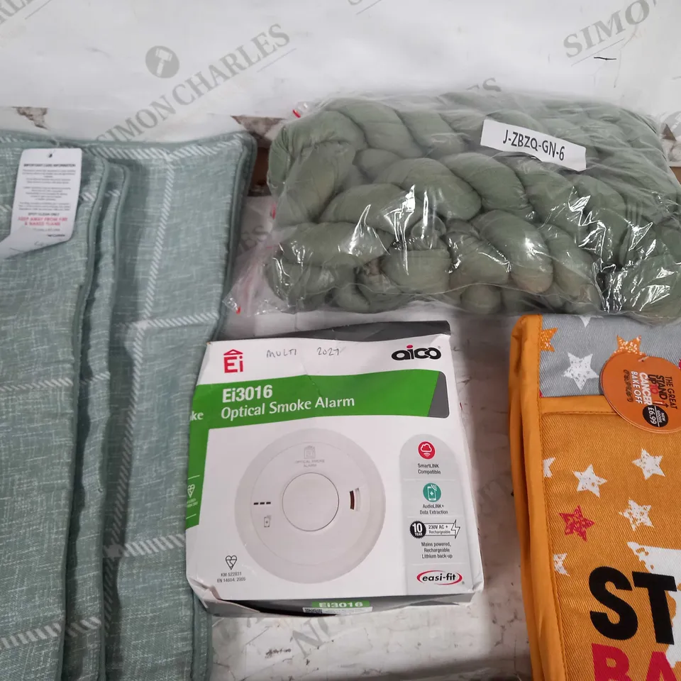 LOT OF 5 TO INCLUDE OPTICAL SMOKE ALARM, ECT.