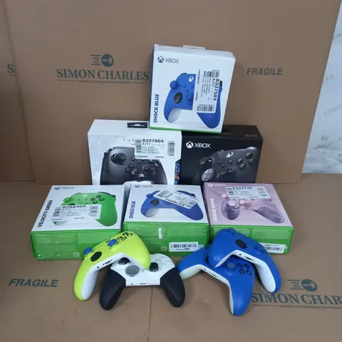 APPROXIMATELY 10 ASSORTED XBOX CONTROLLERS TO INCLUDE ELITE SERIES 2
