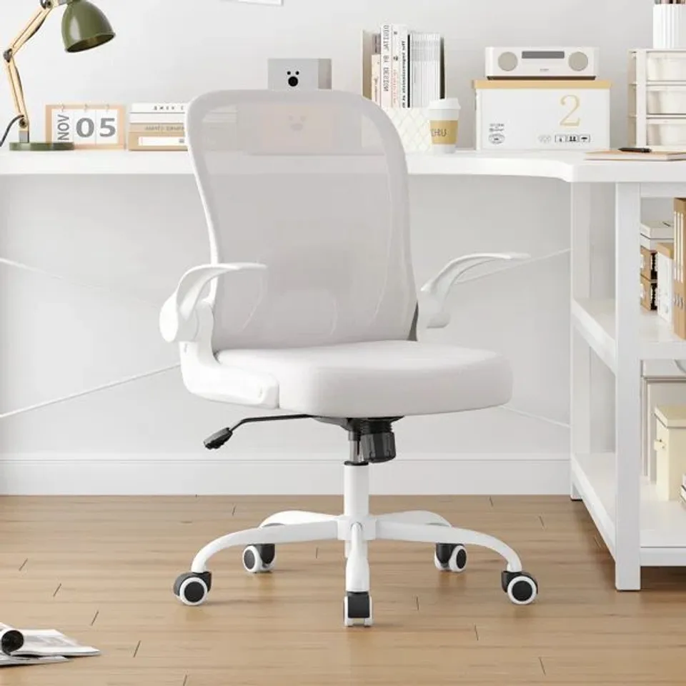 BOXED ERGONOMIC MESH OFFICE CHAIR (1 BOX)