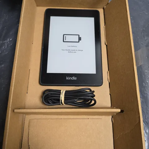 AMAZON KINDLE PAPERWHITE (10TH GEN) 8GB BLACK – BOXED