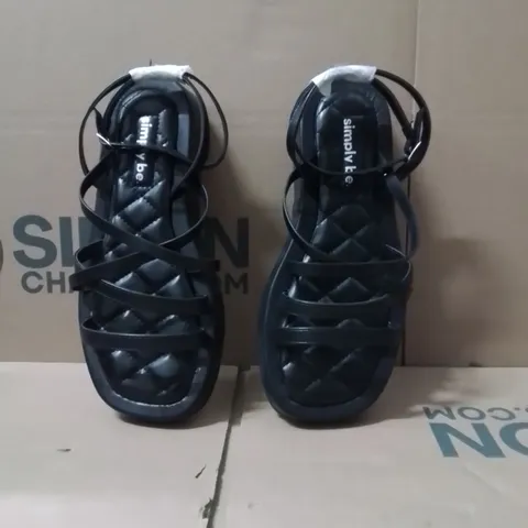 BOXED BRAND NEW APPROXIMATELY 6 SIMPLY BE PHEOBE WIDE SHOES BLACK SIZE 7