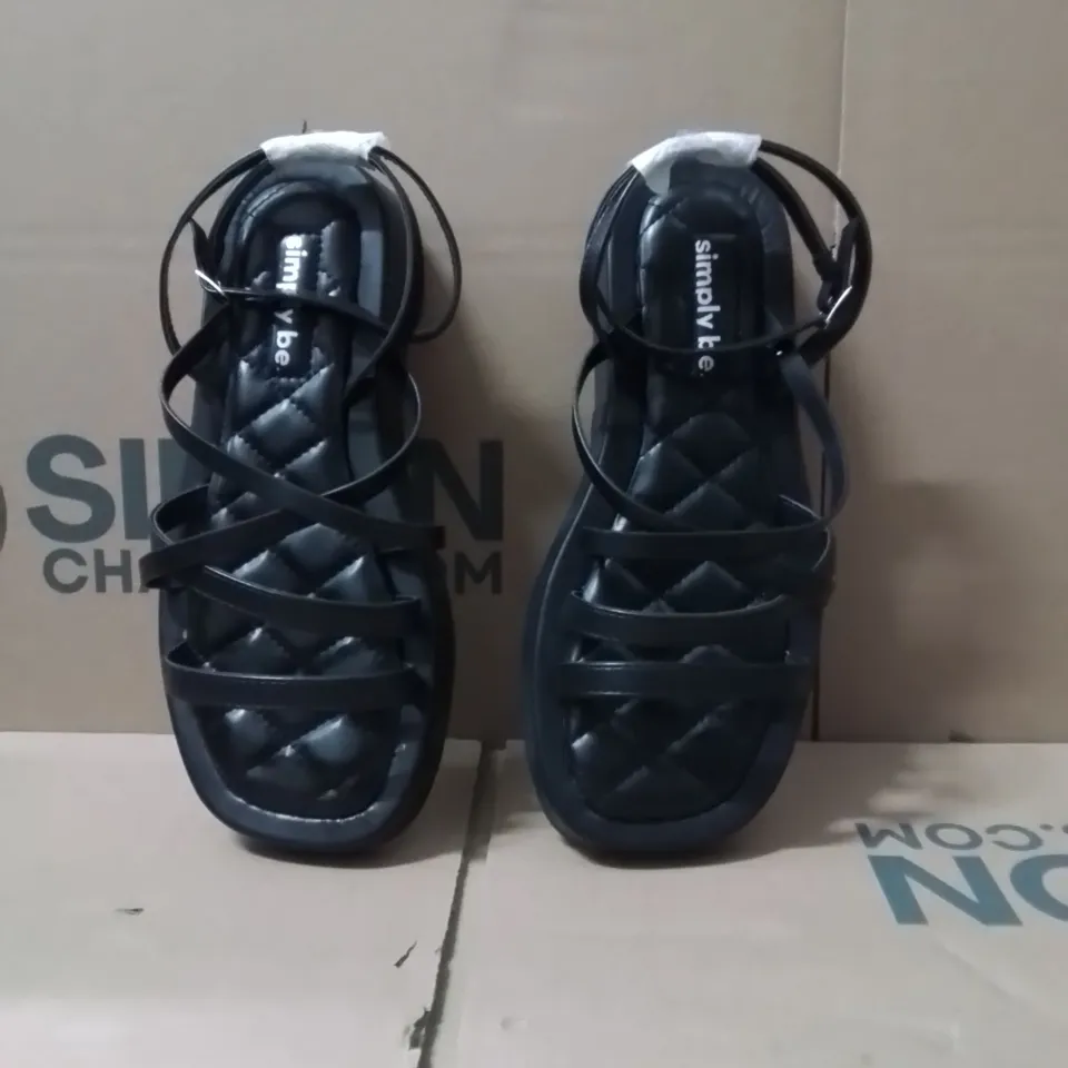 BOXED BRAND NEW APPROXIMATELY 6 SIMPLY BE PHEOBE WIDE SHOES BLACK SIZE 7