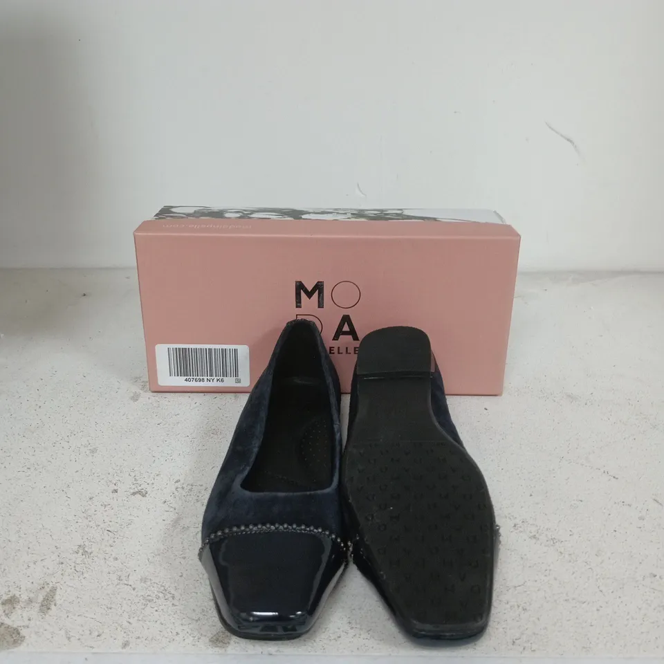 MODA IN PELLE NAVY SUEDE FLATS WITH PATENT TOE CAP – BOXED EU SIZE 39