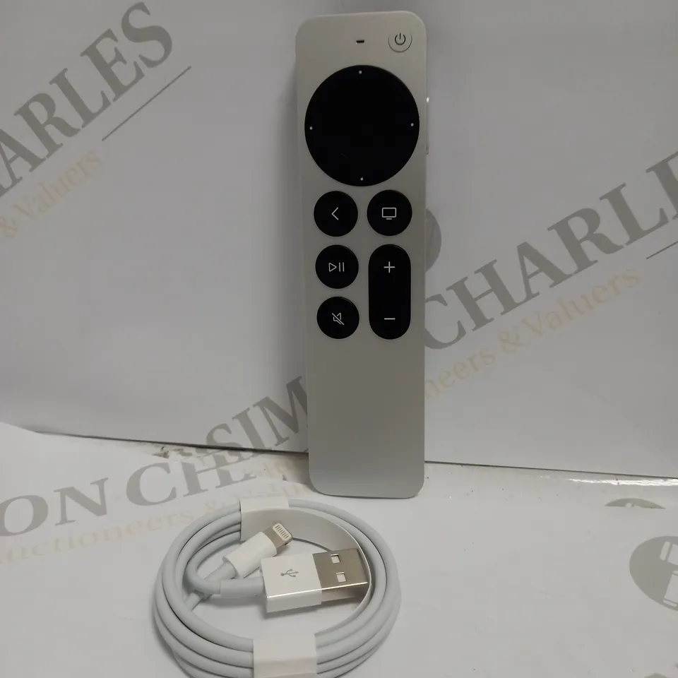 APPLE SIRI REMOTE