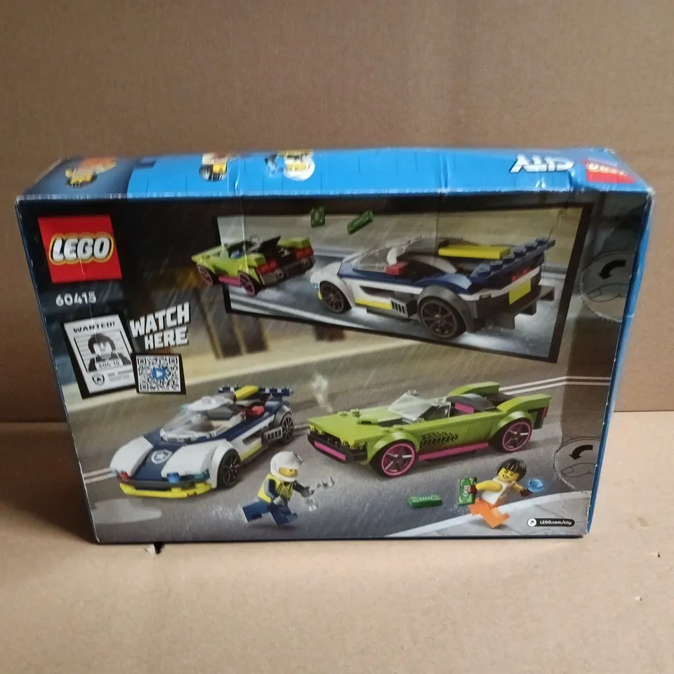 LEGO CITY 60415 POLICE CAR AND MUSCLE CAR CHASE
