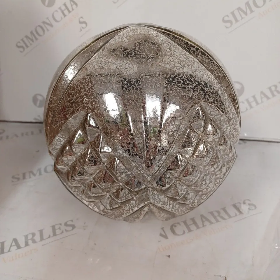 ALISON CORK ROTATING LIGHT MERCURY CUT GLASS DECORATION - COLLECTION ONLY