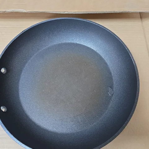 ZEROSTICK ESSENTIALS 28CM FRYING PAN - C10028UK