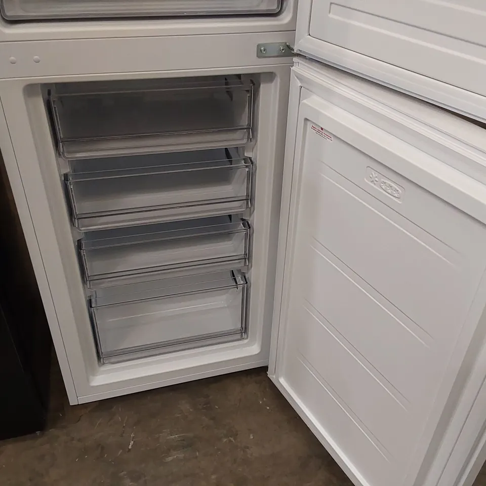 BEKO CFG3582W FRIDGE FREEZER WHITE - UNPROCESSED RAW RETURN