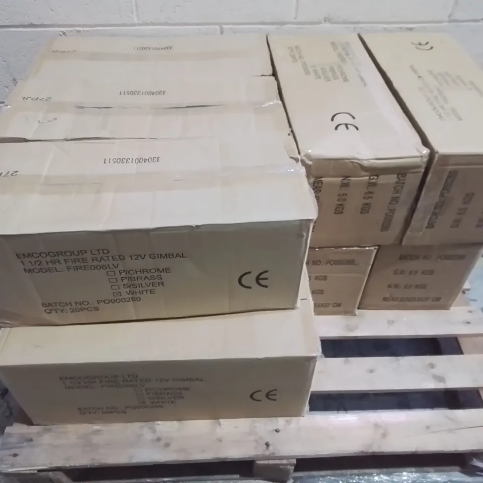LOT OF 10 20-PIECE BOXES OF EMCOLITE FIRE RATED MR16 12V GIMBAL DOWNLIGHTS - FIRE006LV