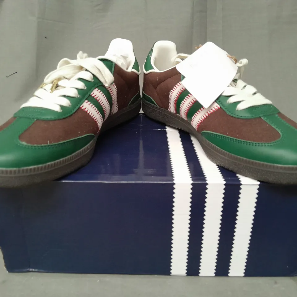 BOXED PAIR OF ADIDAS SAMBA OG SHOES IN BROWN/GREEN UK SIZE 9