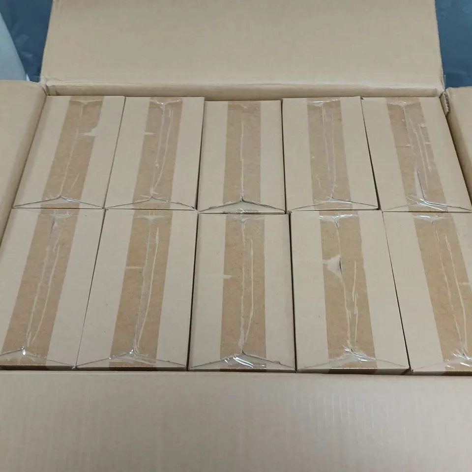 APPROXIMATELY 100 TECH21 EVO GEM FOR IPHONE 7 IN LILAC 