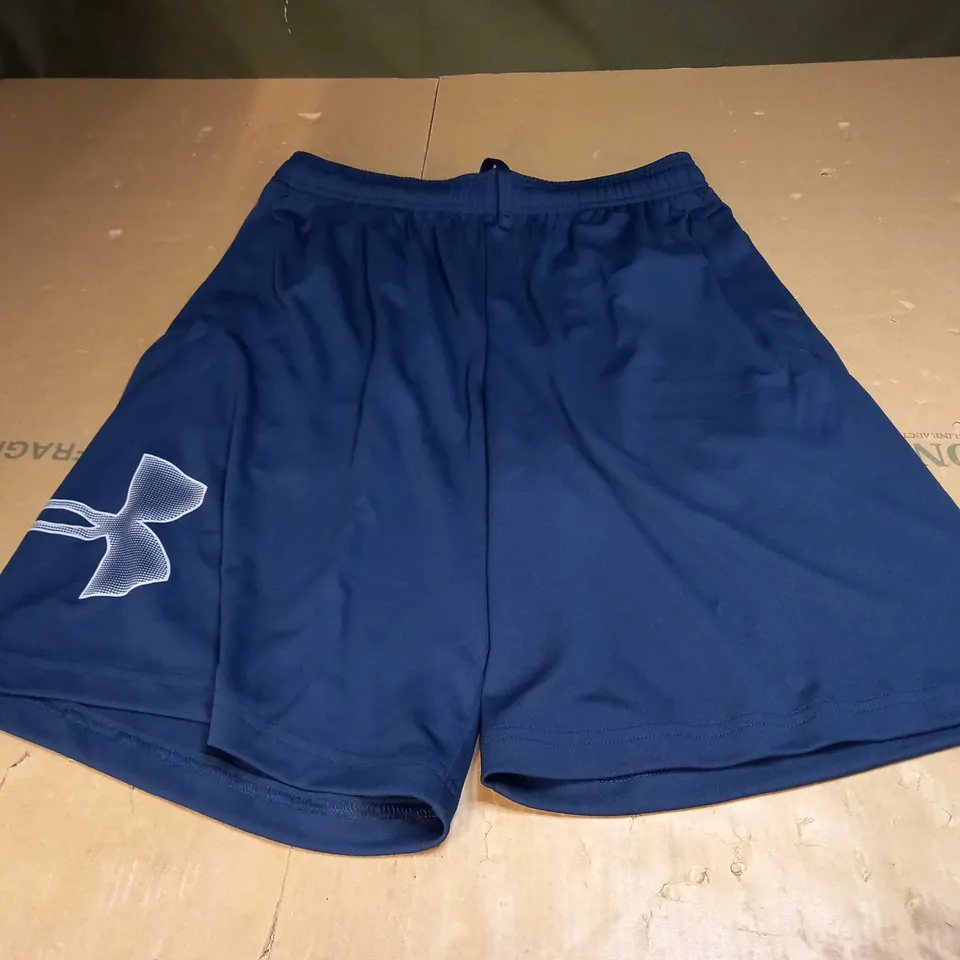 UNDER ARMOUR LOGO SHORTS SIZE M