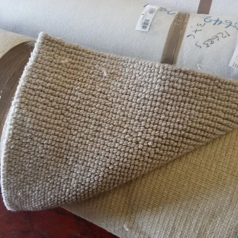 ROLL OF QUALITY SERENITY PUTTY CARPET // 4.59 x 5m