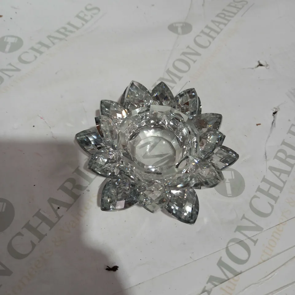 JM BY JULIEN MACDONALD SET OF LOTUS FLOWER TEALIGHT HOLDERS SILVER 