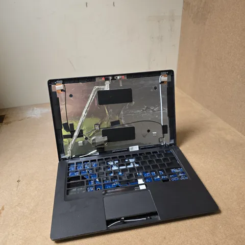 DELL LATITUDE 5400 LAPTOP – FOR PARTS OR REPAIR (UNTESTED) - PARTS ONLY