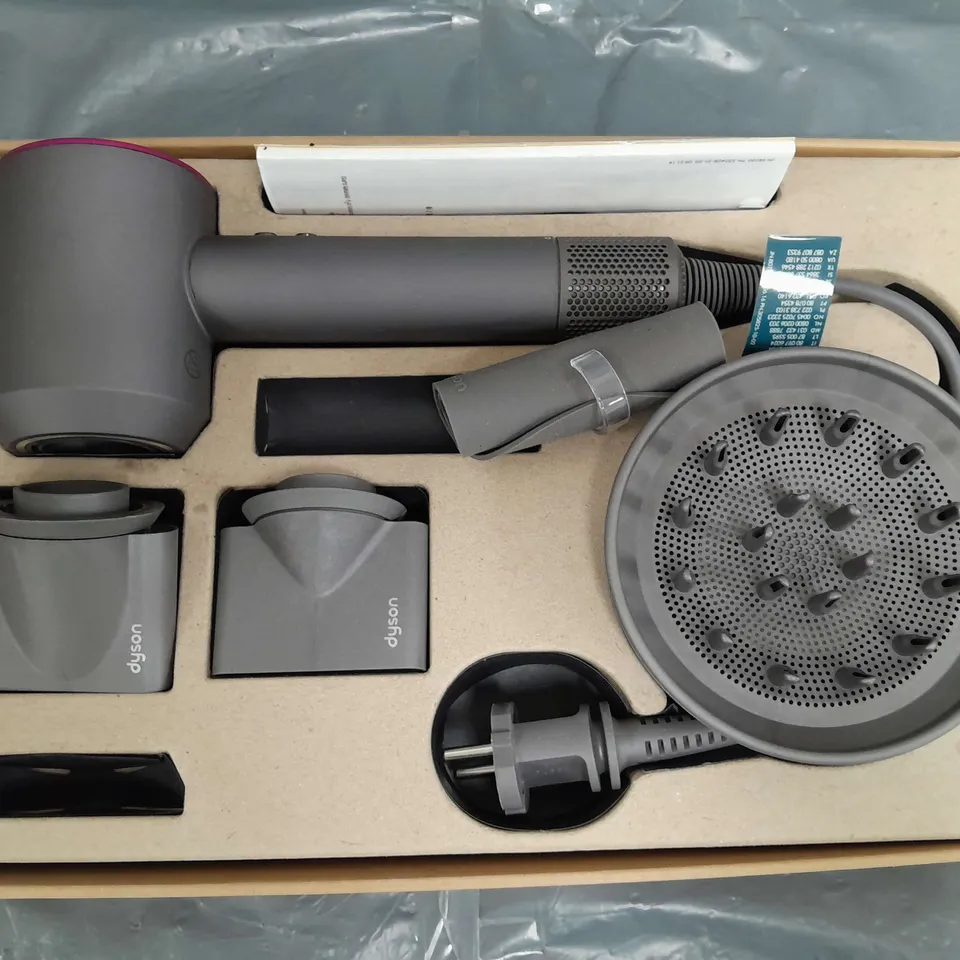 BOXED DYSON SUPERSONIC