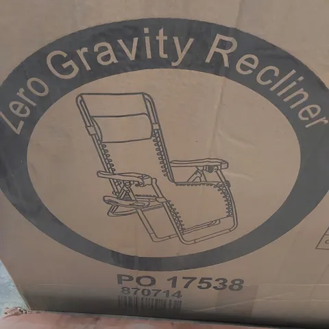 BOXED SUN LOUNGER 