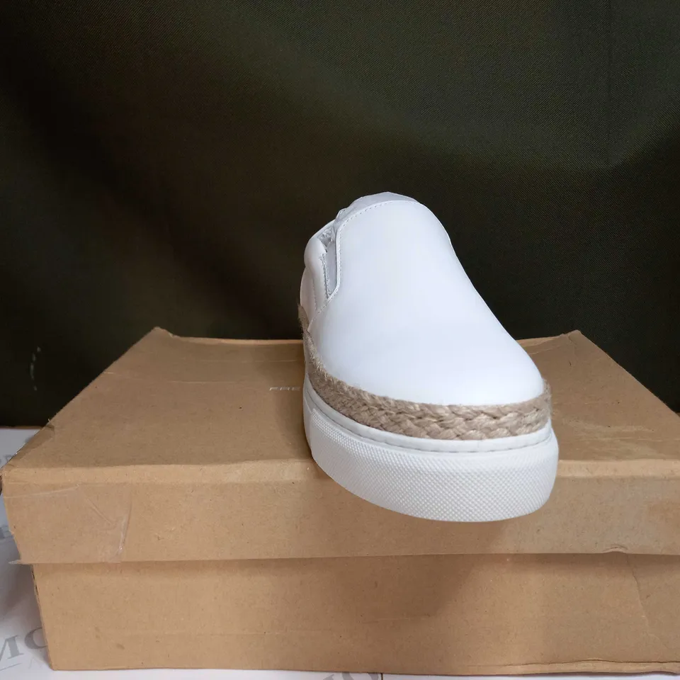 BOXED FRENCH CONNECTION REMI SLIP ON ESPADRILLE TRAINERS - SIZE 36