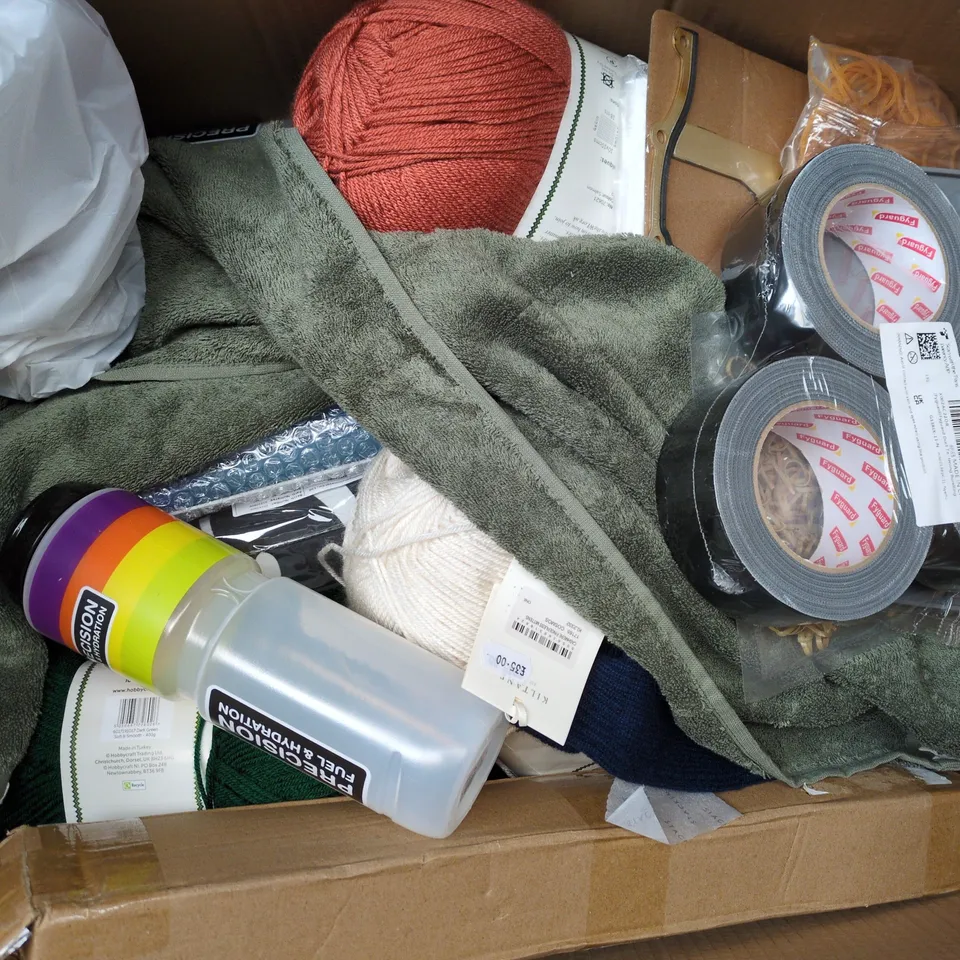 APPROXIMATELY 15 ASSORTED HOUSEHOLD PRODUCTS TO INCLUDE RUBBER BANDS, DUCT TAPE, PRECISION FUEL & HYDRATION BOTTLE, ETC - COLLECTION ONLY