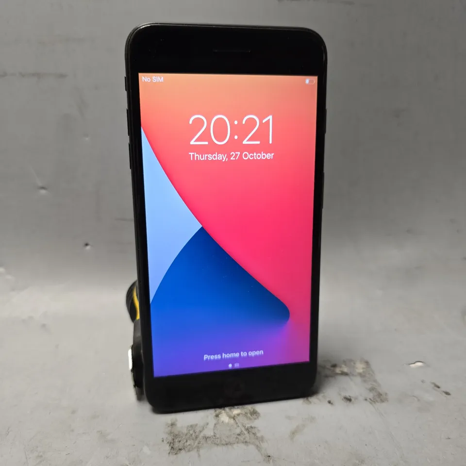 APPLE IPHONE 7 PLUS