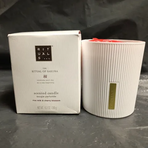 RITUALS THE RITUAL OF SAKURA SCENTED CANDLE – RICE MILK & CHERRY BLOSSOM, 290 G