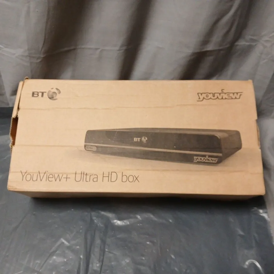 BT YOUVIEW+ ULTRA HD BOX - SET-TOP BOX WITH REMOTE & POWER ADAPTOR