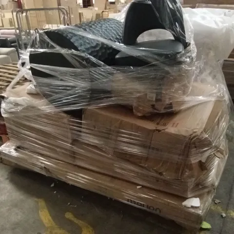 PALLET OF INCOMPLETE DANETTI FURNITURE PARTS AND PIECES 