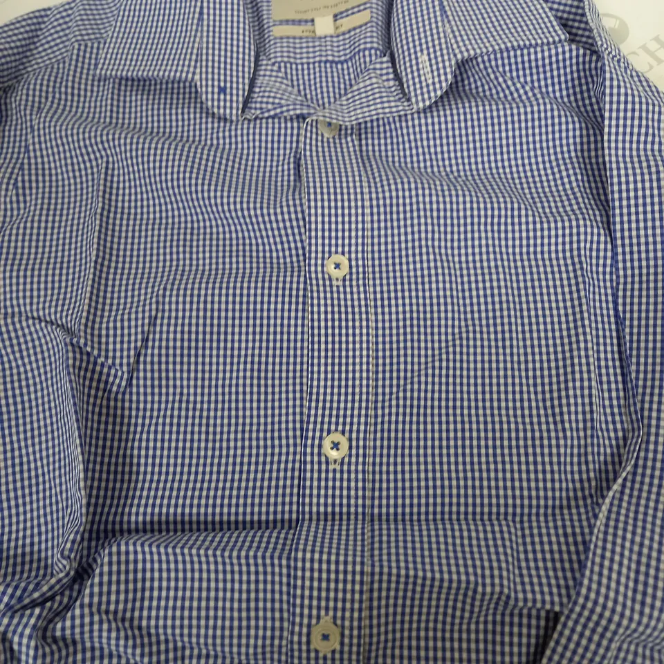 HAWES & CURTIS EXTRA SLIM FIT SHIRT IN WHITE/BLUE - 15/33