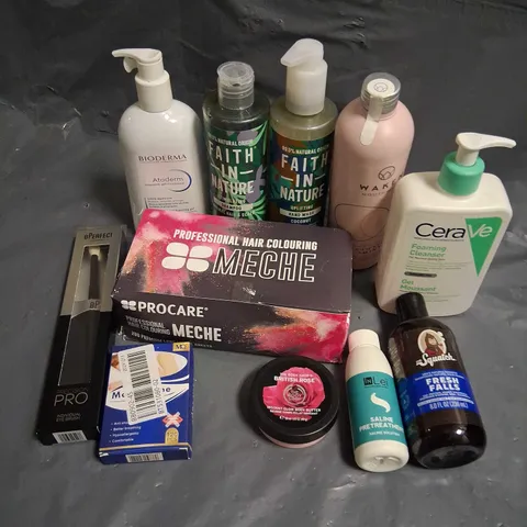 LARGE QUANTITY OF ASSORTED HEALTH AND BEAUTY PRODUCTS TO INCLUDE; FAITH IN NATURE, CERA VE, BPERFECT AND WAKEN