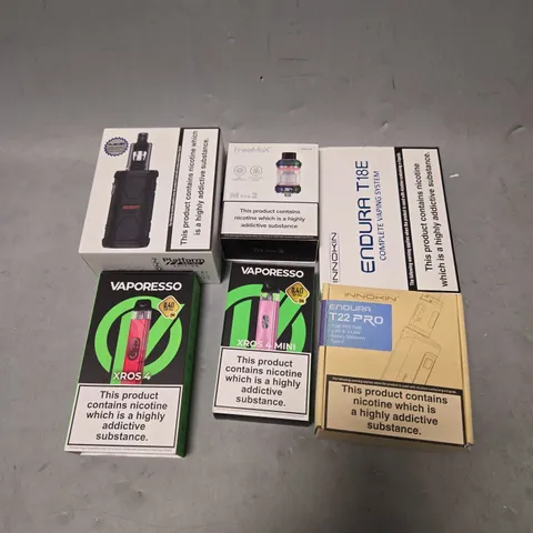 APPROXIMATELY 20 VAPES & E-CIGARETTES TO INCLUDE VAPORESSO, INNOKIN, FREEMAX ETC