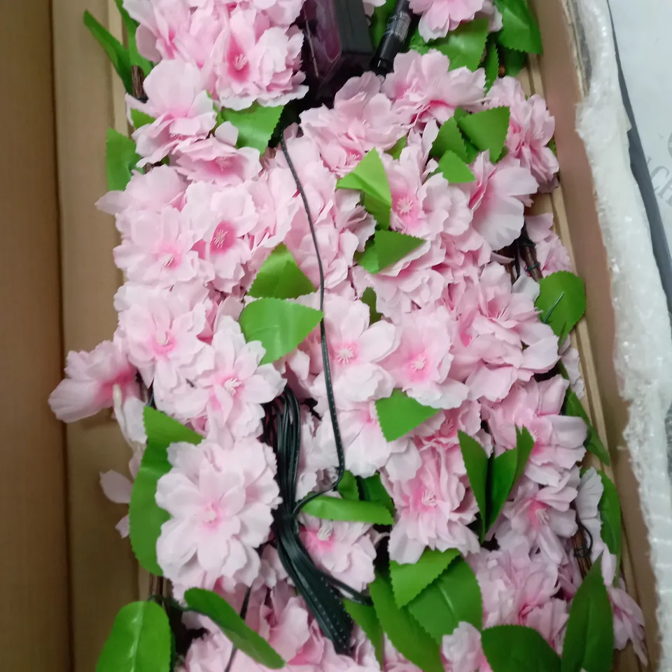 SMART SOLAR 75 LED SOLAR IN-LIT PINK BLOSSOM TRELLIS - COLLECTION ONLY RRP £54.99