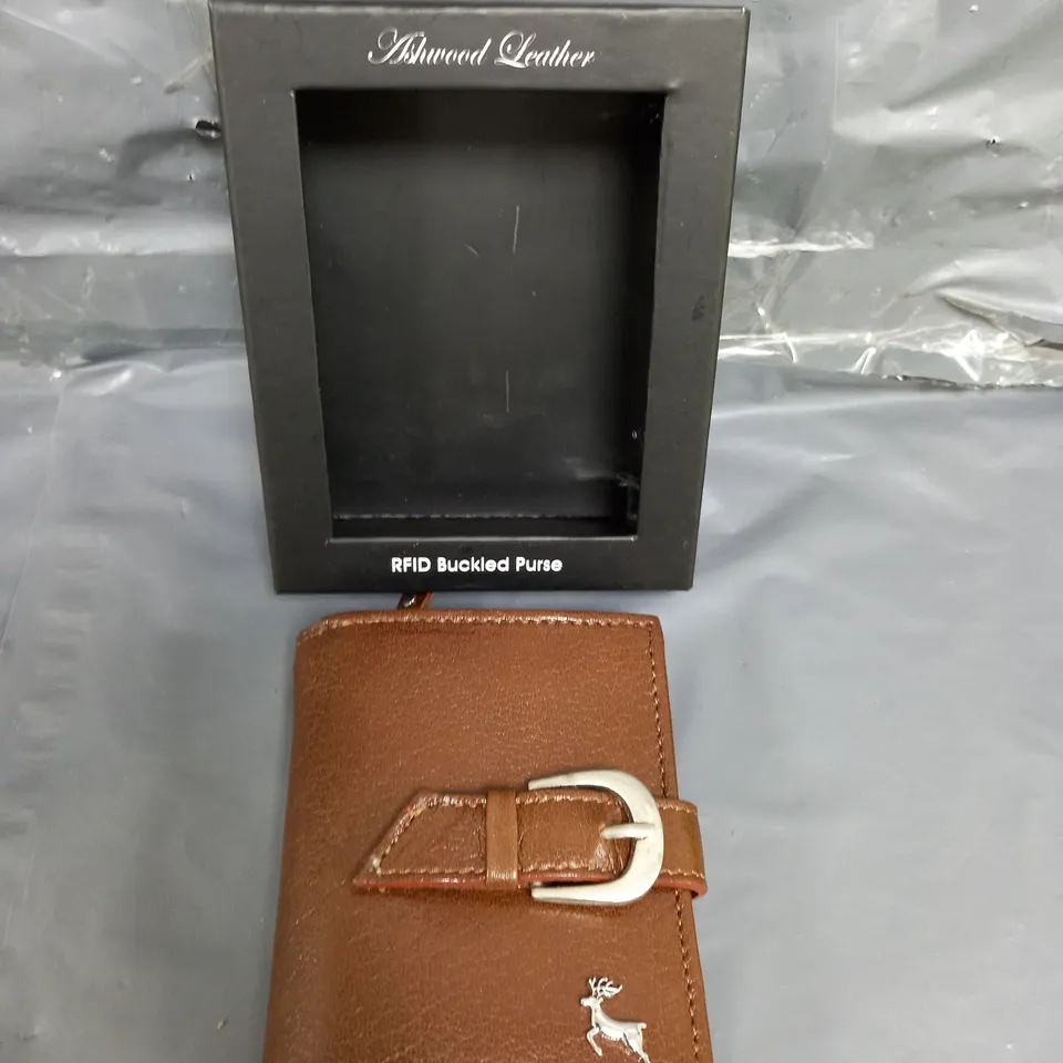 ASHWOOD LEATHER BUCKLE PURSE BROWN