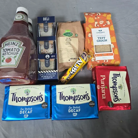 LOT OF 9 ASSORTED FOOD ITEMS TO INCLUDE TOMATOE SAUCE, SEA SALT GIFTSET AND THOMPSONS TEA BAGS