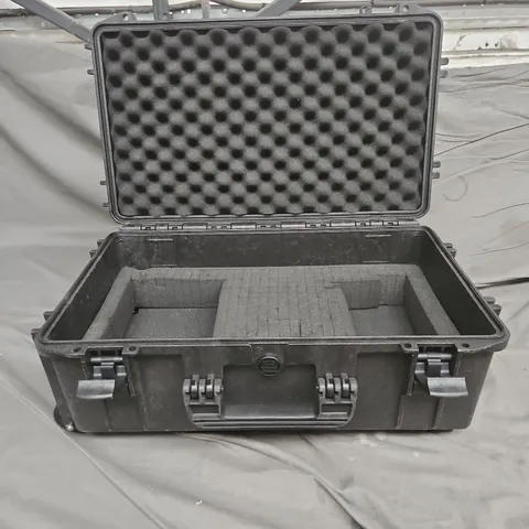 LARGE PADDED CASE 