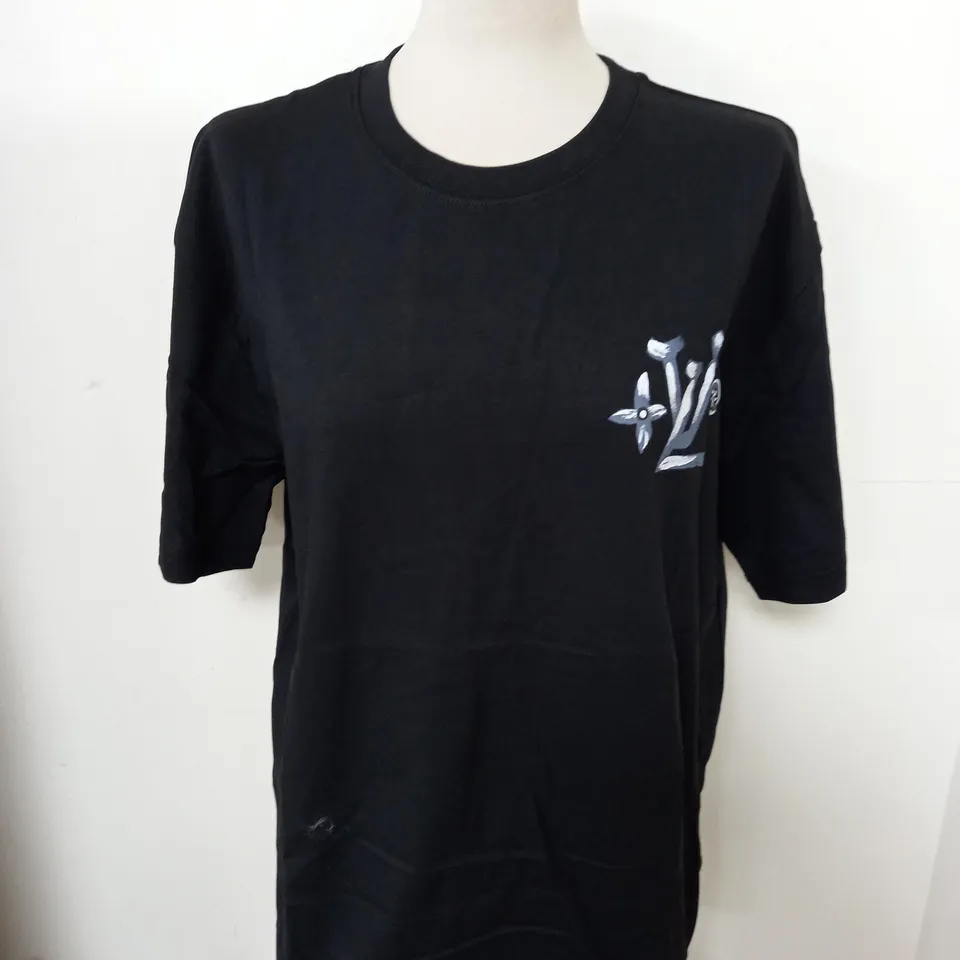 LOUIS VUITTON GRAPHIC T-SHIRT SIZE XXL