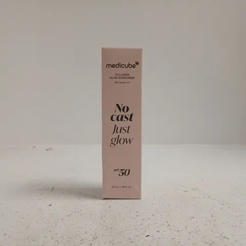 MEDICUBE COLLAGEN GLOW SUNSCREEN SPF50 PA++++ – 50ML