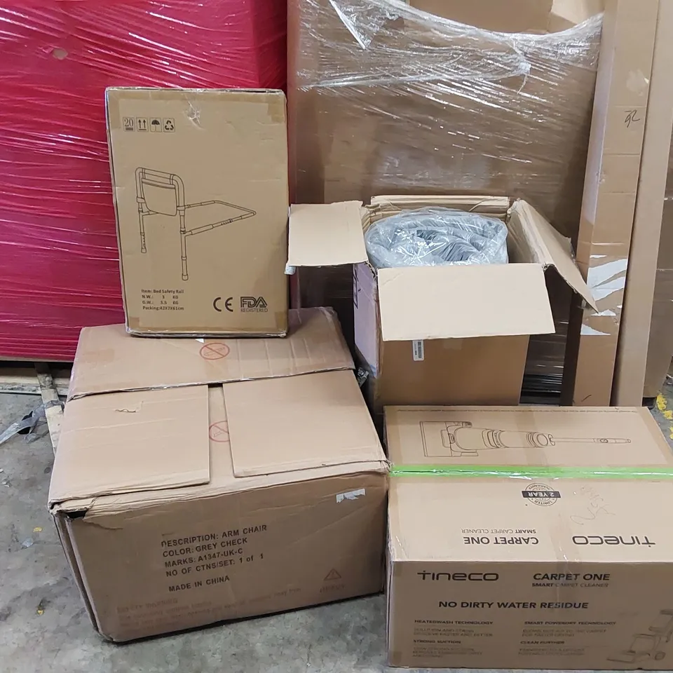 PALLET OF ASSORTED ITEMS INCLUDING: ARM CHAIR, BEDDING, CARPET CLEANER, LED LIGHTS, BED SAFETY RAIL