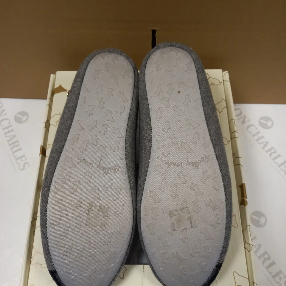 RADLEY HOUSE SHOE/SLIPPER GREY - SIZE UK 6