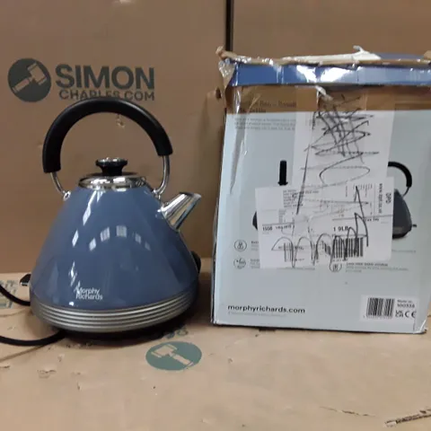 Boxed morph Richard's kettle100335